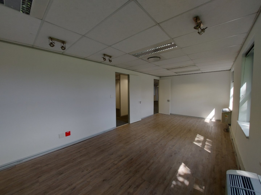 To Let commercial Property for Rent in Mowbray Western Cape